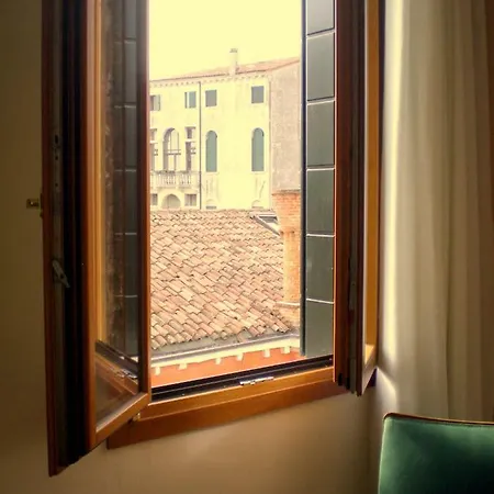 A Venetian